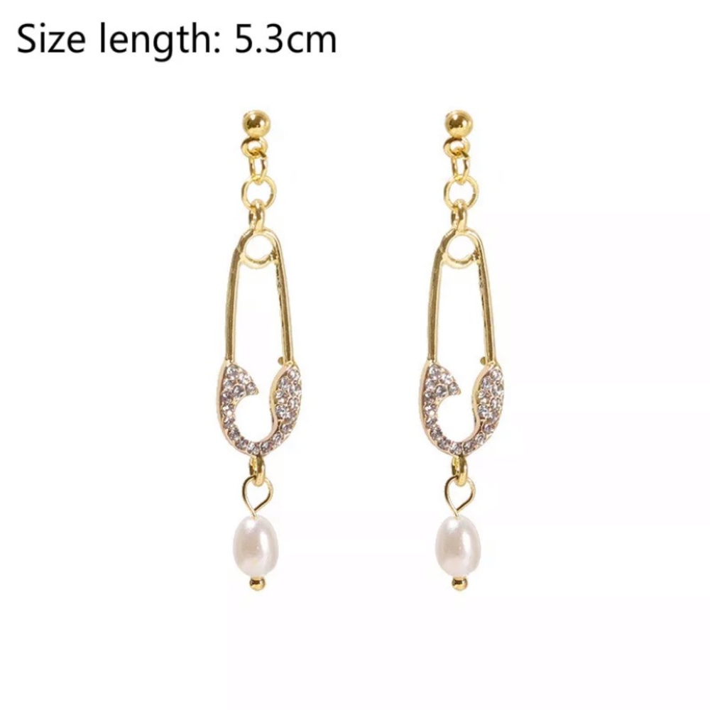 New Gold Color Nice Earrings